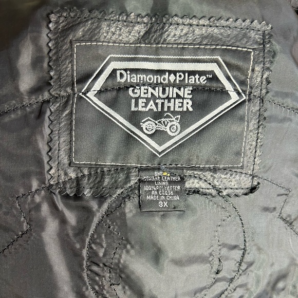 Vietnam Era Vet Leather Vest - Picture 8 of 11